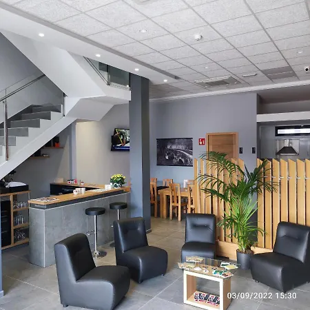 Praza Camelias ساريا