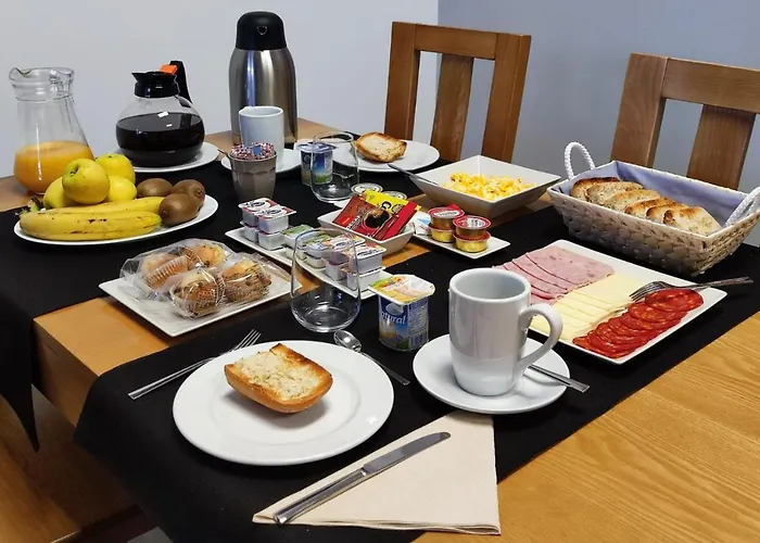 Praza Camelias Konukevi 3*