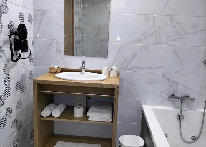 Gasthuis Praza Camelias 3*